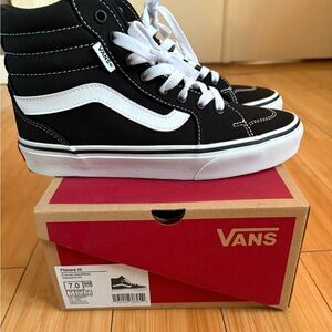 Vans Women’s Black and White Filmore Hi Sneakers size 7